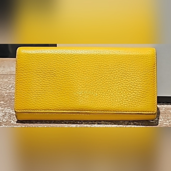 🔥💯AUTHENTIC GUCCI PEBBLED LEATHER SWING CONTINENTAL WALLET - Picture 2 of 16